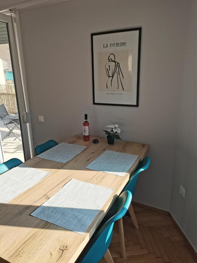 Penthouse Spacious W Super Wifi & Terrace, 2 Min From Metro Apartment Атина Екстериор снимка